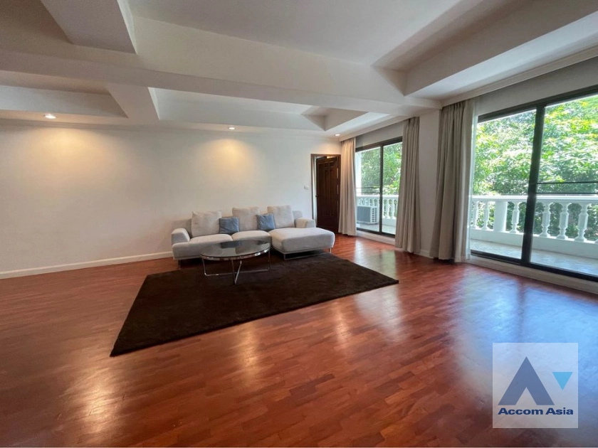 unitPet friendly |  2 Bedrooms  Apartment For Rent in Sukhumvit, Bangkok  near BTS Thong Lo (AA41856)