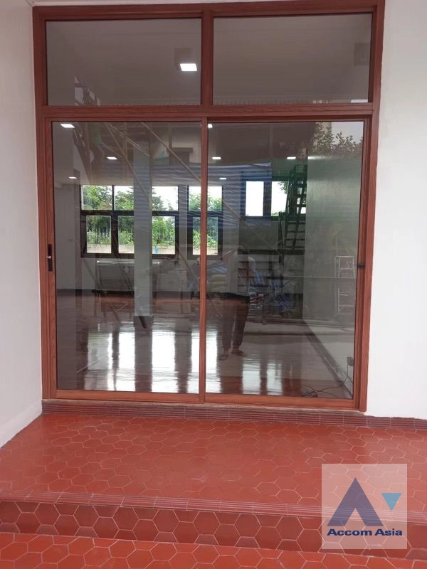 7  6 br House for rent and sale in Ratchadaphisek ,Bangkok  AA41862