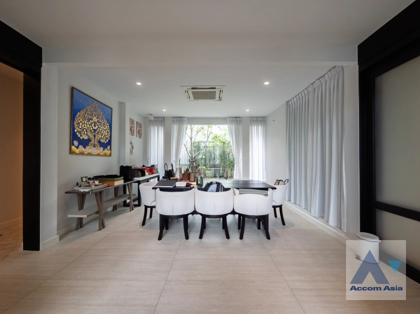 7  4 br House for rent and sale in Sukhumvit ,Bangkok BTS Phrom Phong AA41871