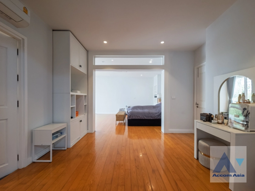 19  4 br House for rent and sale in Sukhumvit ,Bangkok BTS Phrom Phong AA41871