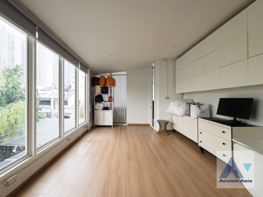 25  4 br House for rent and sale in Sukhumvit ,Bangkok BTS Phrom Phong AA41871