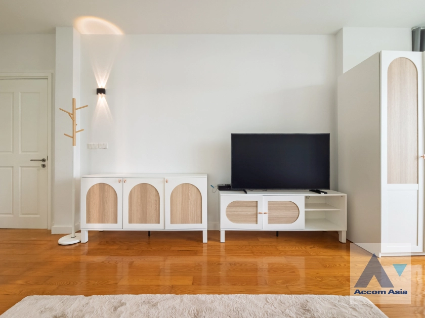 30  4 br House for rent and sale in Sukhumvit ,Bangkok BTS Phrom Phong AA41871