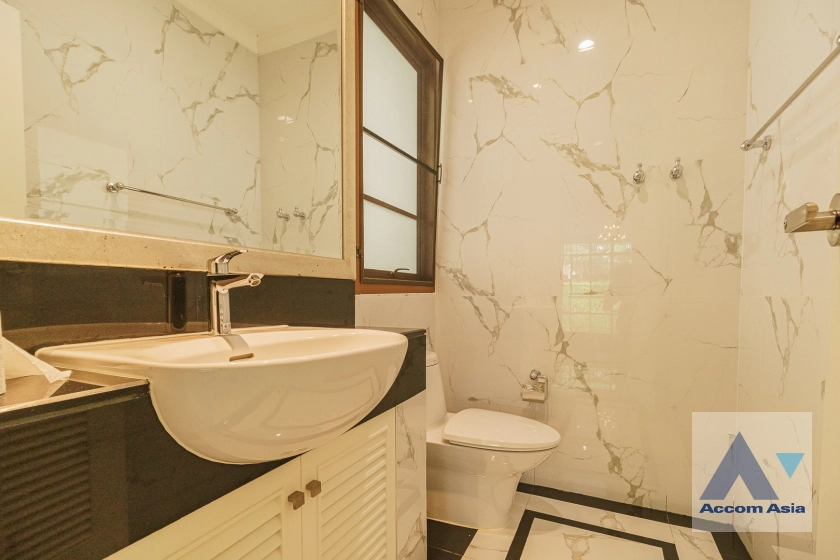 14  4 br House for rent and sale in Sukhumvit ,Bangkok BTS Phra khanong at Baan Sansiri Sukhumvit 67 AA41875