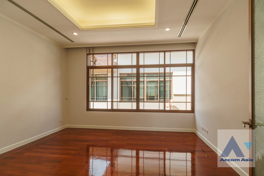 20  4 br House for rent and sale in Sukhumvit ,Bangkok BTS Phra khanong at Baan Sansiri Sukhumvit 67 AA41875