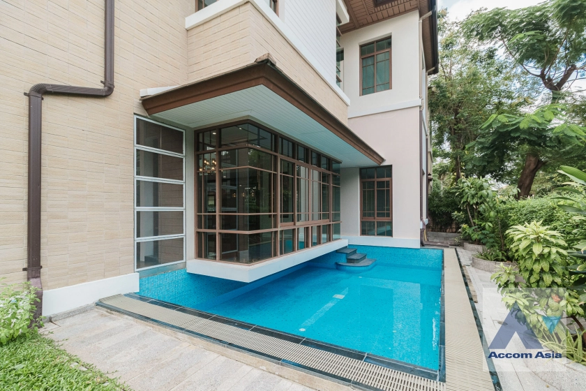 40  4 br House for rent and sale in Sukhumvit ,Bangkok BTS Phra khanong at Baan Sansiri Sukhumvit 67 AA41875