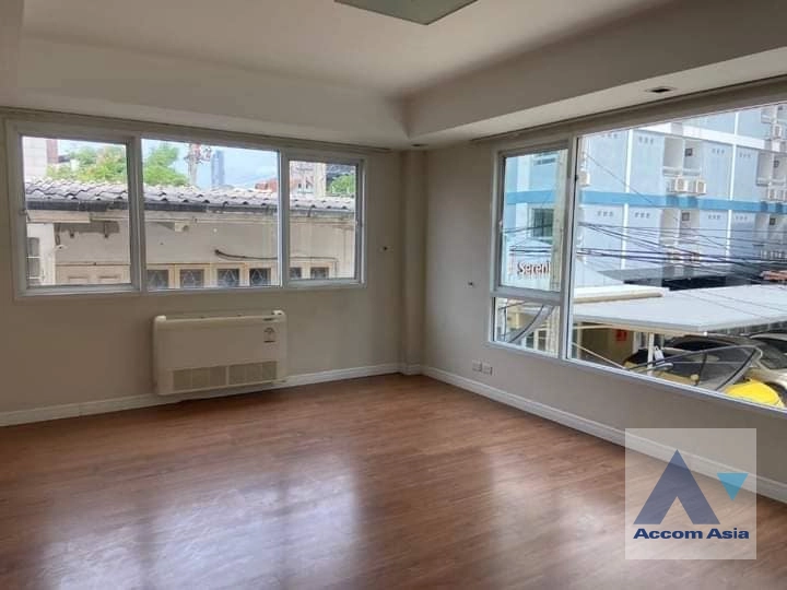 5  6 br House For Rent in Sathorn ,Bangkok BTS Chong Nonsi AA41877