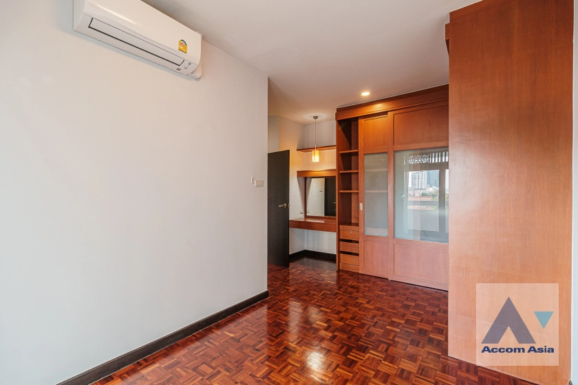 15  4 br Apartment For Rent in Sathorn ,Bangkok BTS Chong Nonsi - MRT Lumphini at Perfect Living In Bangkok AA41903