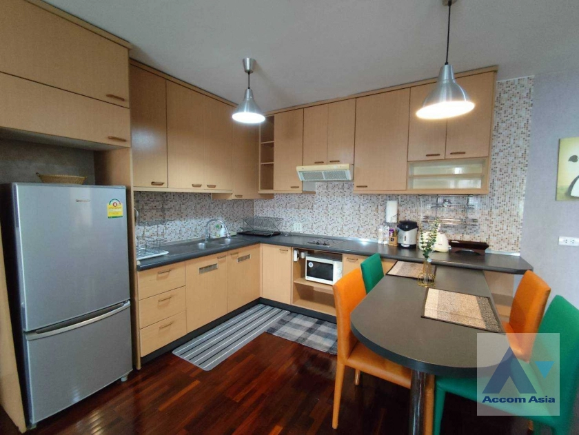 Baan Chan Condominium  2 Bedroom for Sale & Rent BTS Thong Lo in Sukhumvit Bangkok