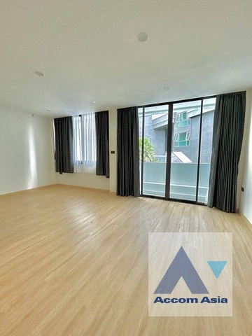 5  6 br House For Rent in Sathorn ,Bangkok BTS Saphan Taksin AA41917