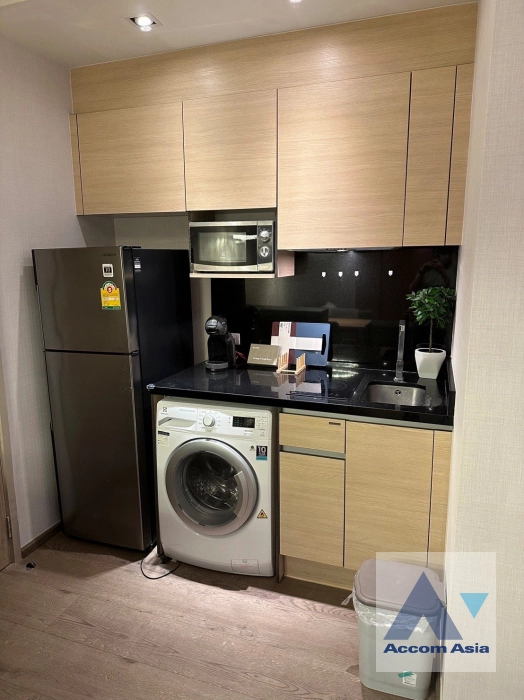 unit 2 Bedrooms  Condominium For Rent in Sukhumvit, Bangkok  near BTS Phrom Phong (AA41923)