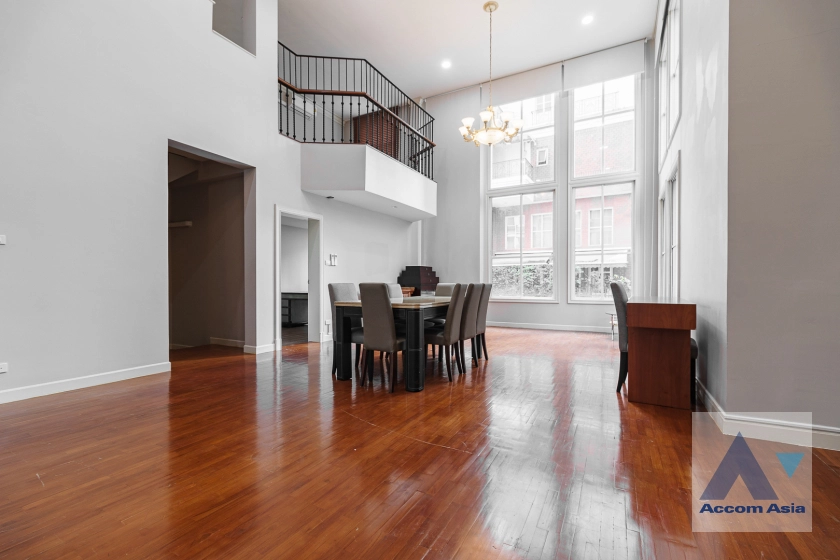  1  4 br House for rent and sale in Sukhumvit ,Bangkok BTS Thong Lo at Baan Klang Krung Thonglor AA41925