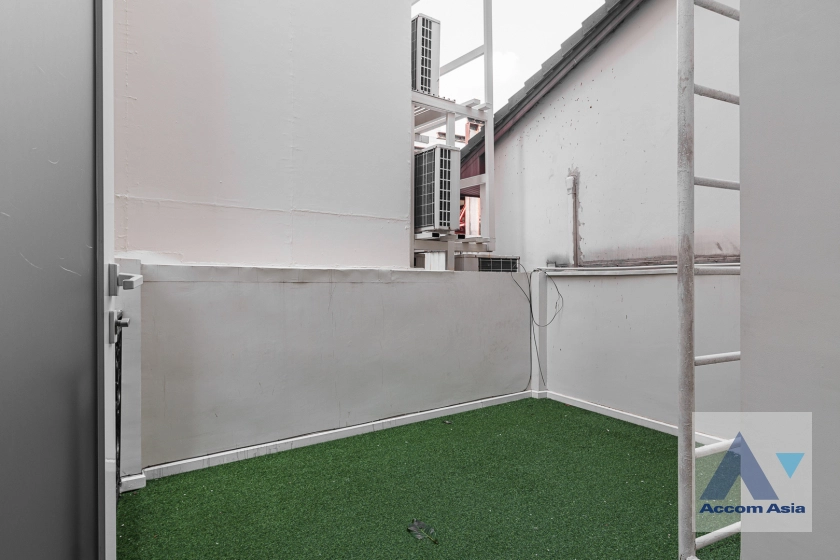 20  4 br House for rent and sale in Sukhumvit ,Bangkok BTS Thong Lo at Baan Klang Krung Thonglor AA41925