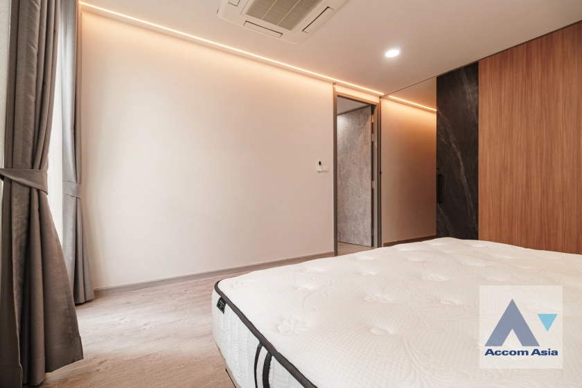 27  4 br House for rent and sale in Sukhumvit ,Bangkok BTS Thong Lo at Baan Klang Krung Thonglor AA41925