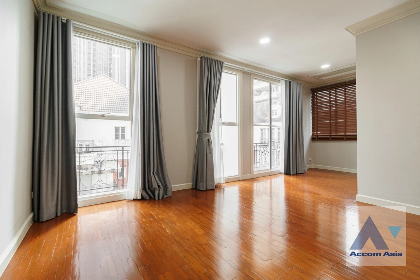 33  4 br House for rent and sale in Sukhumvit ,Bangkok BTS Thong Lo at Baan Klang Krung Thonglor AA41925