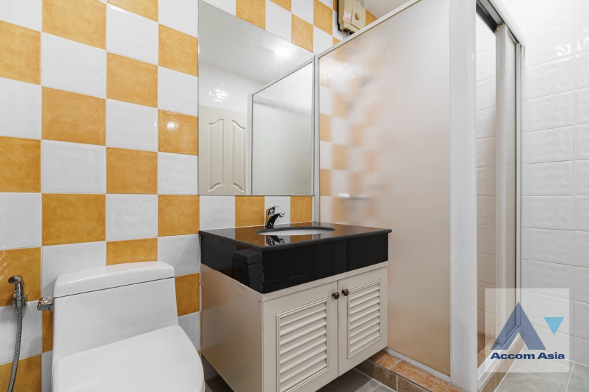 39  4 br House for rent and sale in Sukhumvit ,Bangkok BTS Thong Lo at Baan Klang Krung Thonglor AA41925