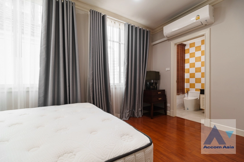 37  4 br House for rent and sale in Sukhumvit ,Bangkok BTS Thong Lo at Baan Klang Krung Thonglor AA41925