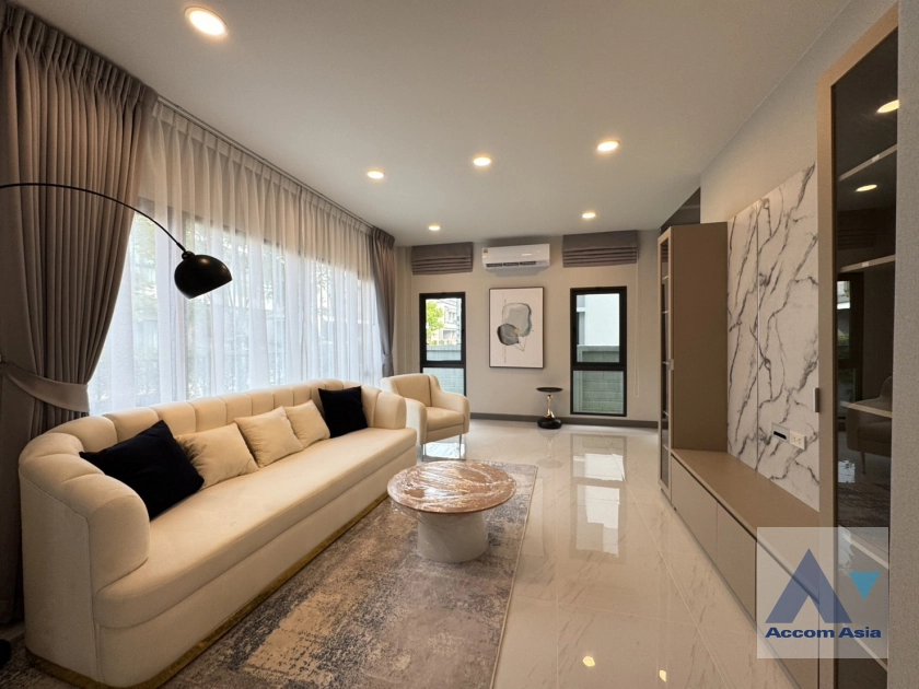 Fully Furnished |  The City Bangna House  4 Bedroom for Rent BTS Bang Na in Samutprakan Samutprakan