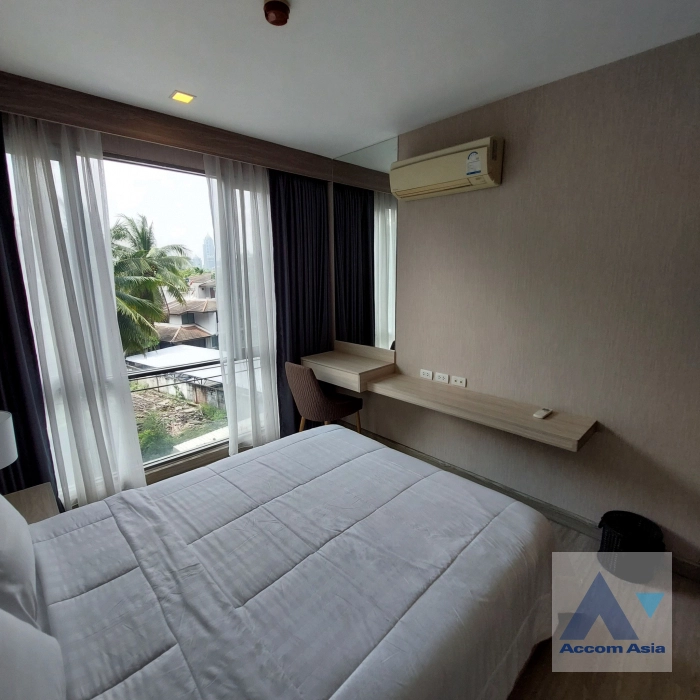 12  2 br Condominium for rent and sale in Sukhumvit ,Bangkok MRT Queen Sirikit National Convention Center at Trapezo Sukhumvit 16 AA41941