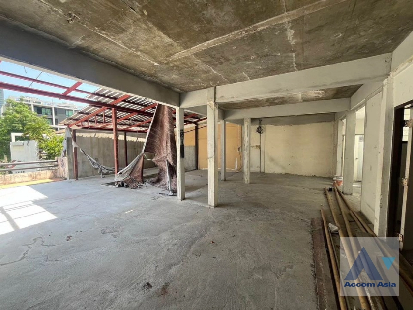 unit Building For Rent in Sukhumvit, Bangkok  near BTS Nana (AA41961)