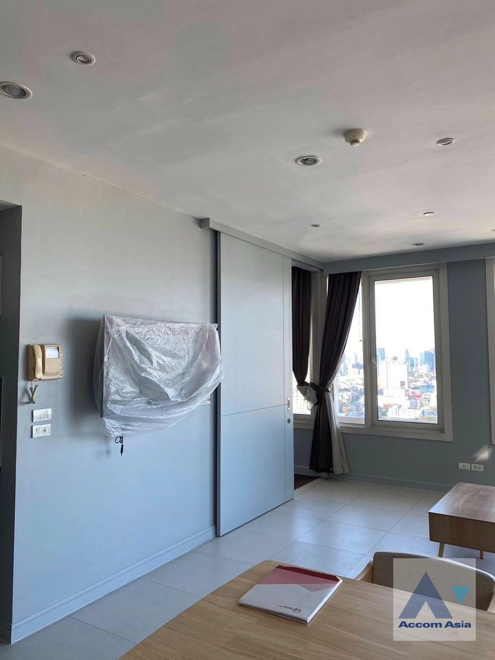  1  3 br Condominium For Rent in New Phetchaburi ,Bangkok BTS Chitlom at Manhattan Chidlom AA41962