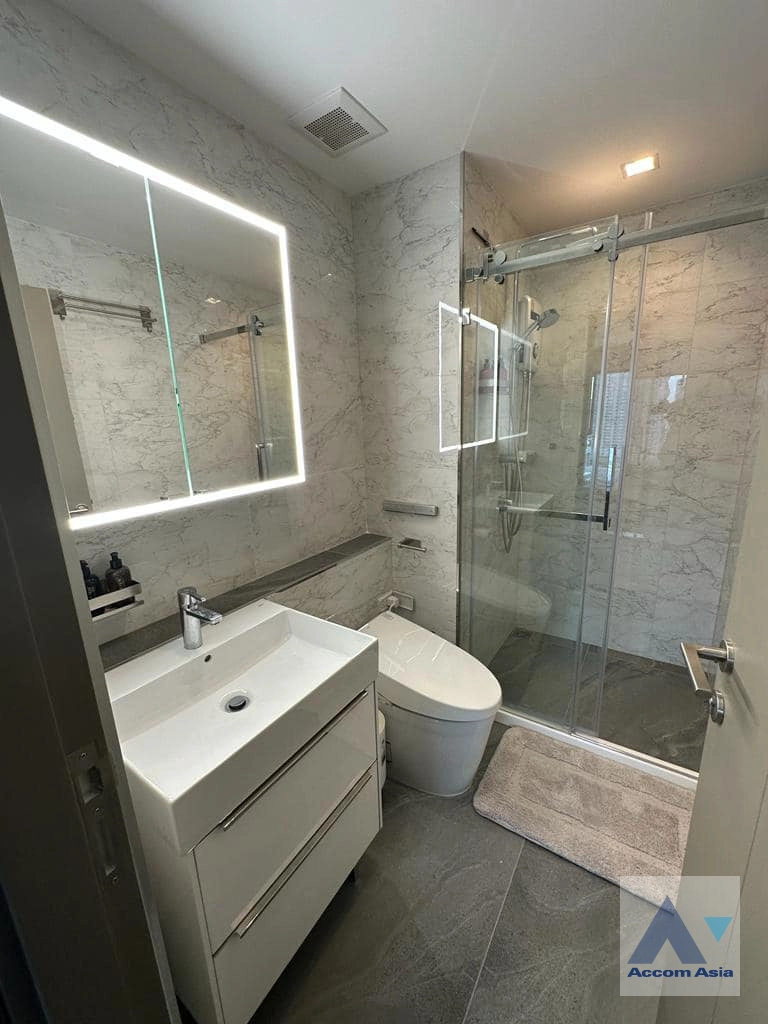 7  2 br Condominium For Sale in  ,Bangkok MRT Rama 9 - ARL Makkasan at Life Asoke Hype AA41966