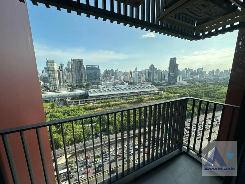 8  2 br Condominium For Sale in  ,Bangkok MRT Rama 9 - ARL Makkasan at Life Asoke Hype AA41966