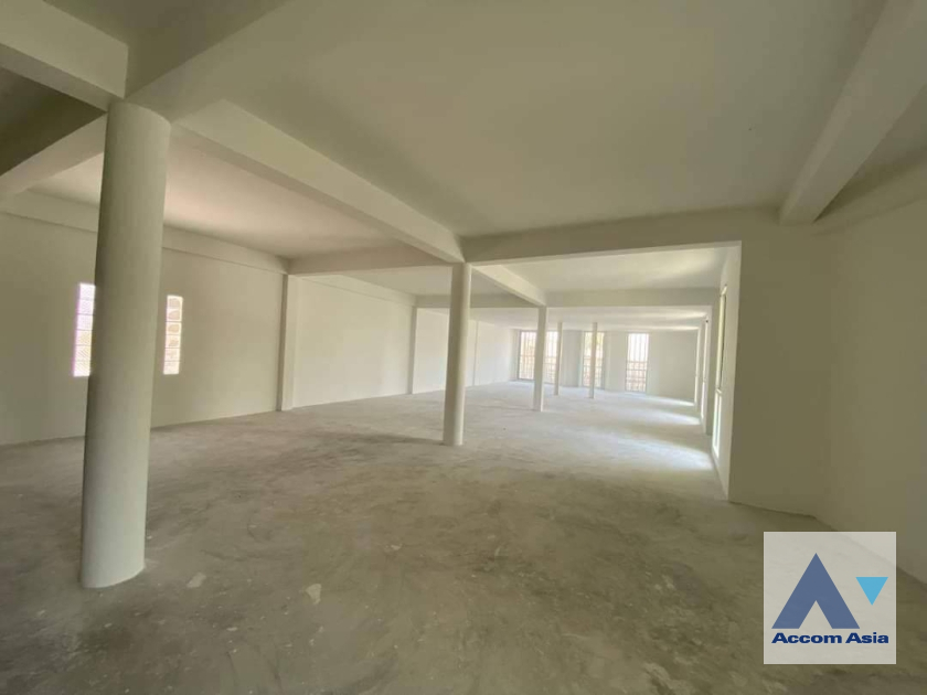  2  Building For Sale in Sukhumvit ,Bangkok BTS Phrom Phong - MRT Queen Sirikit National Convention Center AA41973