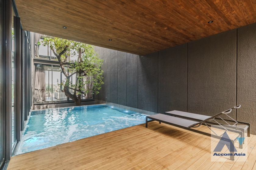  1  4 br House For Sale in Phaholyothin ,Bangkok  at Jia Pool Residence AA41979