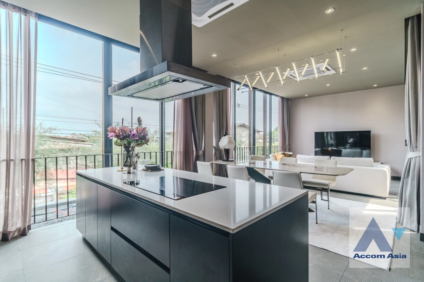 12  4 br House For Sale in Phaholyothin ,Bangkok  at Jia Pool Residence AA41979