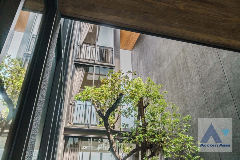 18  4 br House For Sale in Phaholyothin ,Bangkok  at Jia Pool Residence AA41979