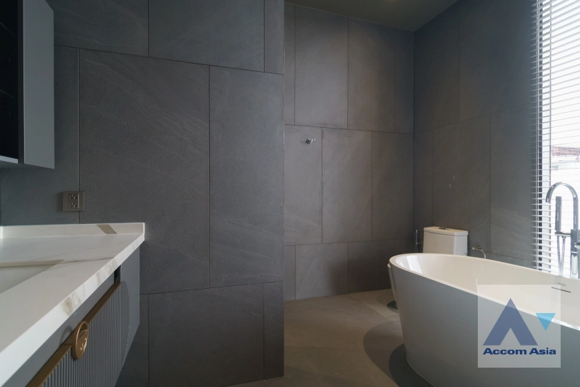 24  4 br House For Sale in Phaholyothin ,Bangkok  at Jia Pool Residence AA41979