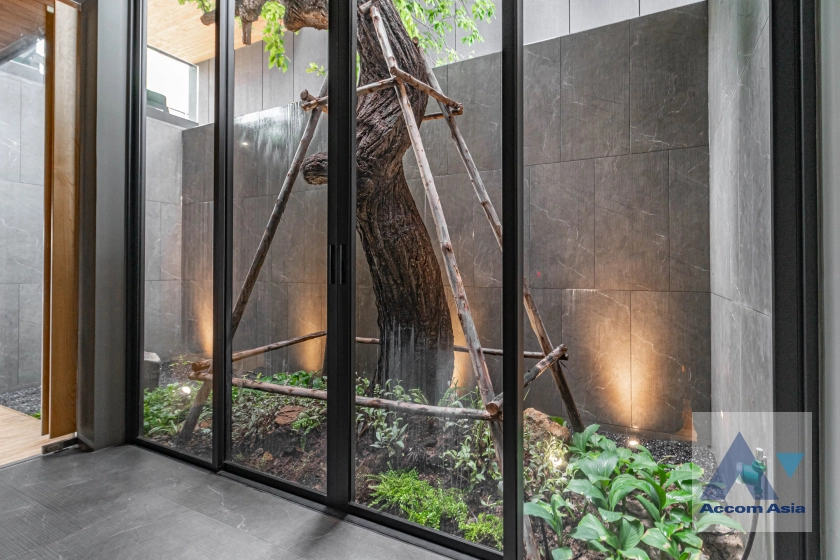 5  4 br House For Sale in Phaholyothin ,Bangkok  at Jia Pool Residence AA41981