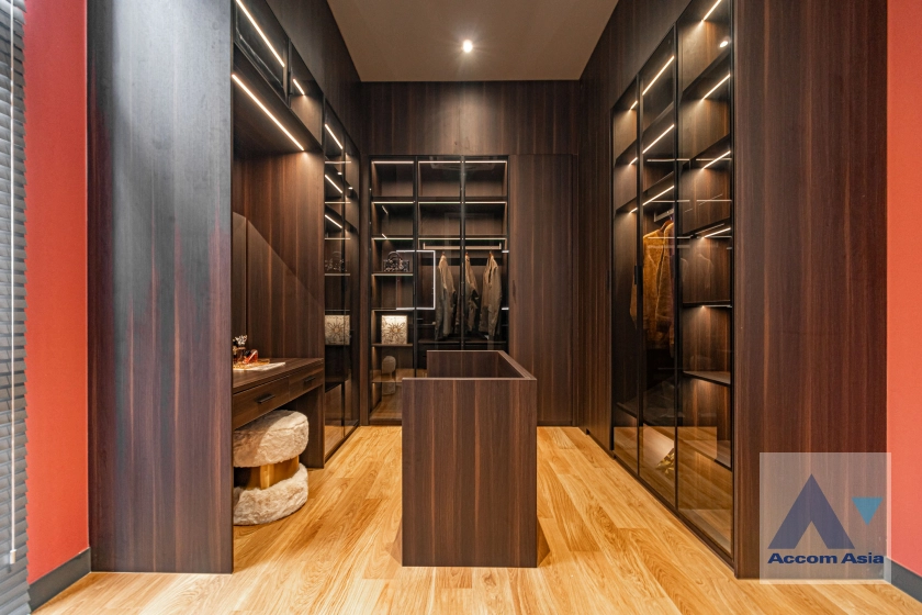 17  4 br House For Sale in Phaholyothin ,Bangkok  at Jia Pool Residence AA41981