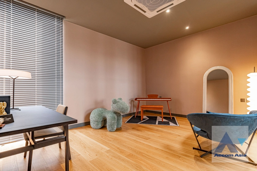 29  4 br House For Sale in Phaholyothin ,Bangkok  at Jia Pool Residence AA41981