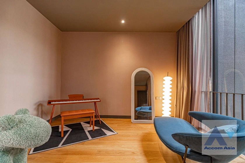 30  4 br House For Sale in Phaholyothin ,Bangkok  at Jia Pool Residence AA41981