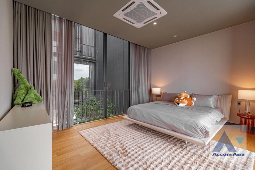 37  4 br House For Sale in Phaholyothin ,Bangkok  at Jia Pool Residence AA41981