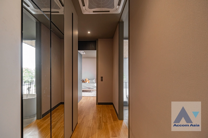 41  4 br House For Sale in Phaholyothin ,Bangkok  at Jia Pool Residence AA41981