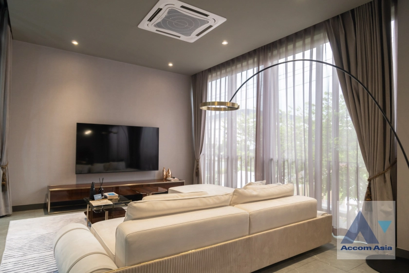 15  4 br House For Sale in Phaholyothin ,Bangkok  at Jia Pool Residence AA41982