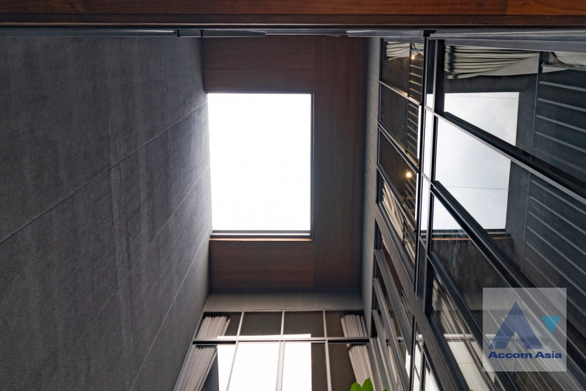 21  4 br House For Sale in Phaholyothin ,Bangkok  at Jia Pool Residence AA41982