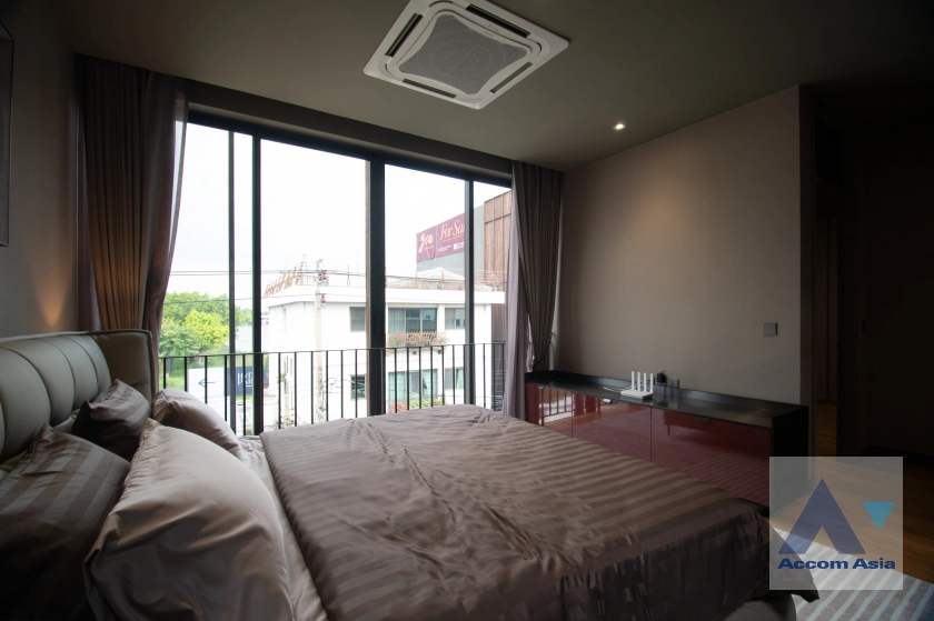 37  4 br House For Sale in Phaholyothin ,Bangkok  at Jia Pool Residence AA41982