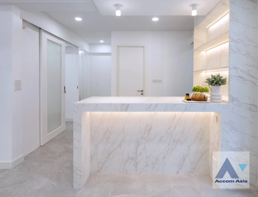 7  4 br Townhouse For Rent in Sukhumvit ,Bangkok BTS Phra khanong at Moo Baan Klongtan Nivet AA41991