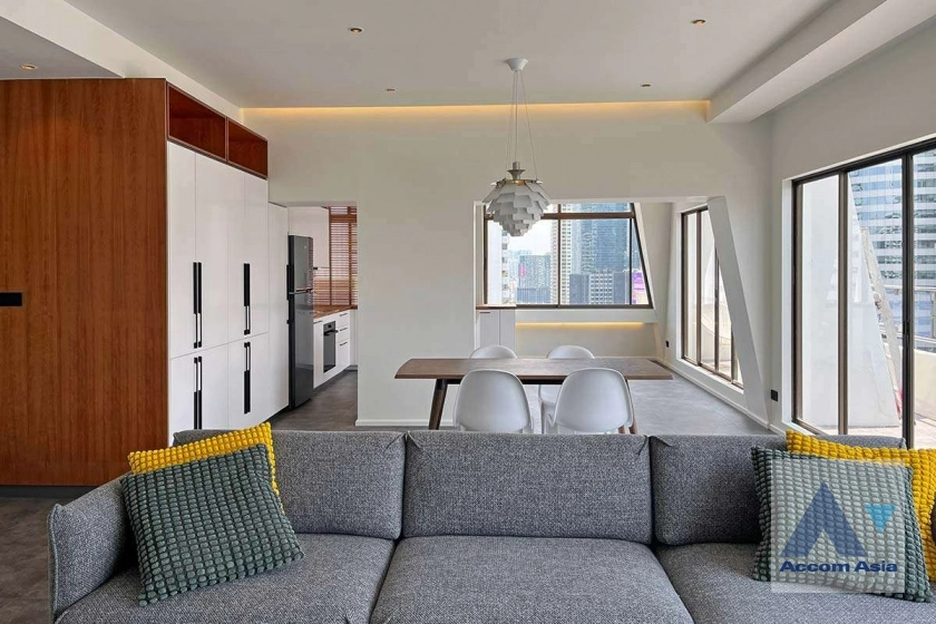  1  1 br Condominium For Sale in Silom ,Bangkok BTS Chong Nonsi at Diamond Tower AA41994