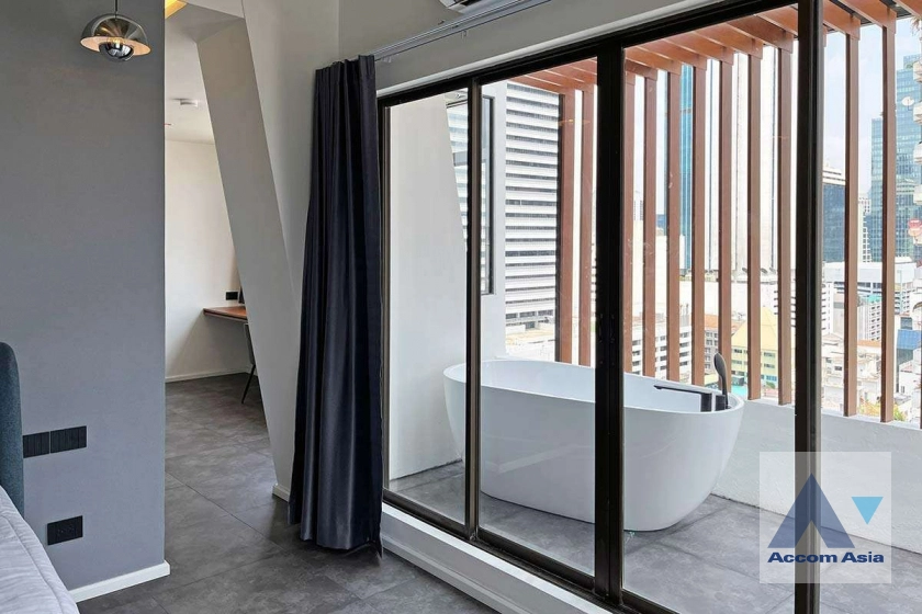 14  1 br Condominium For Sale in Silom ,Bangkok BTS Chong Nonsi at Diamond Tower AA41994