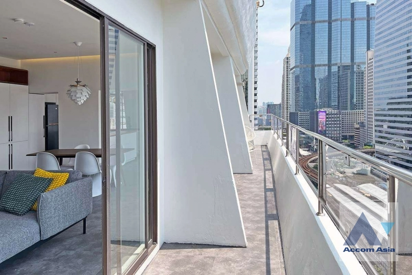 16  1 br Condominium For Sale in Silom ,Bangkok BTS Chong Nonsi at Diamond Tower AA41994