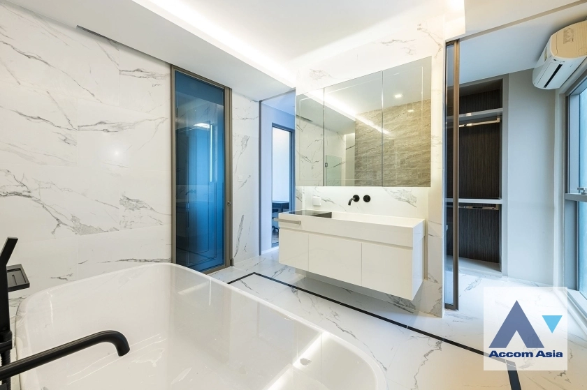 8  2 br Condominium for rent and sale in Phaholyothin ,Bangkok  at 333 Riverside AA42003