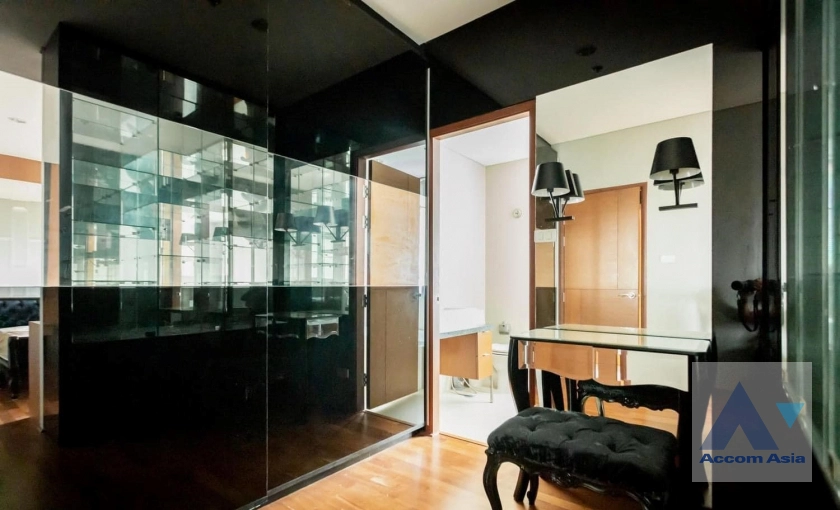 12  2 br Condominium For Rent in Charoen Nakhon ,Bangkok BTS Krung Thon Buri at Villa Sathorn AA42008