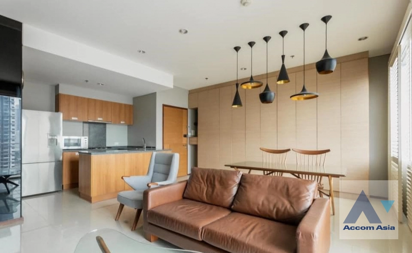  Villa Sathorn Condominium  2 Bedroom for Rent BTS Krung Thon Buri in Charoennakhon Bangkok