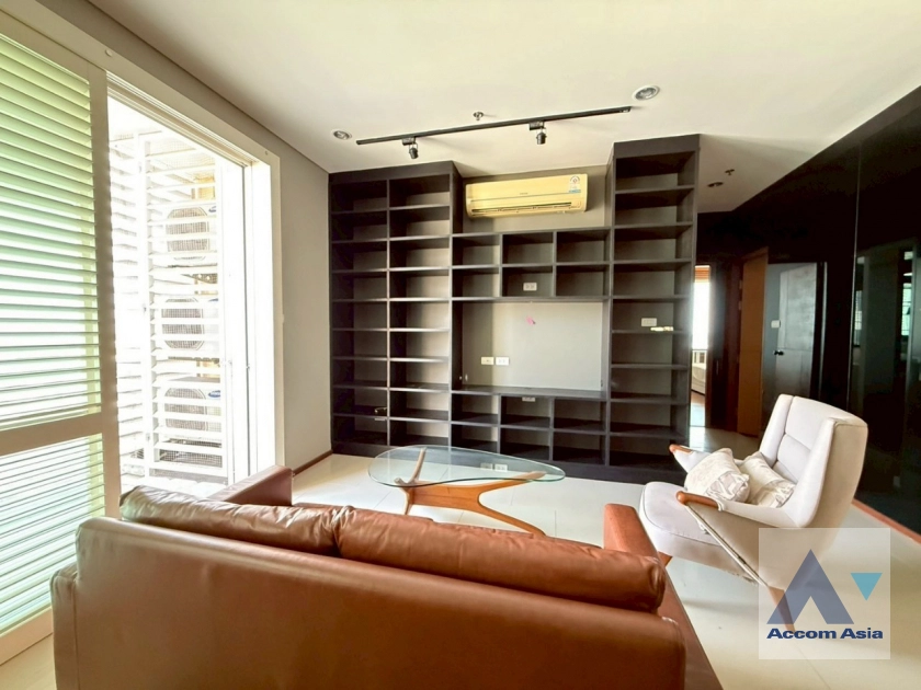 4  2 br Condominium For Rent in Charoen Nakhon ,Bangkok BTS Krung Thon Buri at Villa Sathorn AA42008