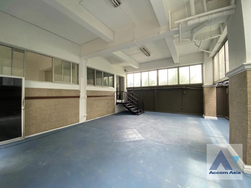 4  Building For Rent in Sathorn ,Bangkok BTS Chong Nonsi AA42014