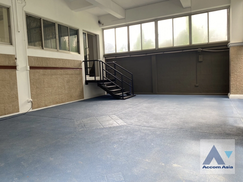 14  Building For Rent in Sathorn ,Bangkok BTS Chong Nonsi AA42014